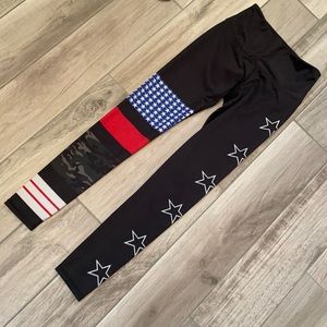 Size small, noli yoga pants